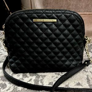 STEVE MADDEN BLACK CROSSBODY PURSE